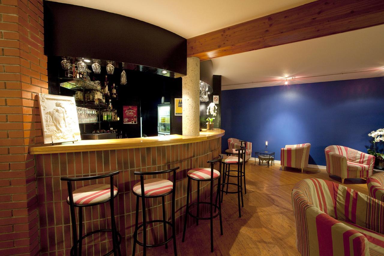 Dunieres Logis Hotel Restaurant La Tour מראה חיצוני תמונה
